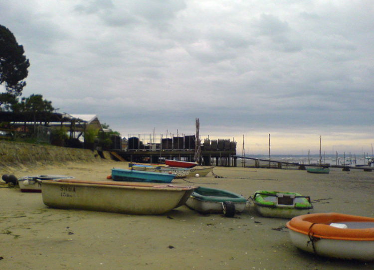 La plage aux annexes