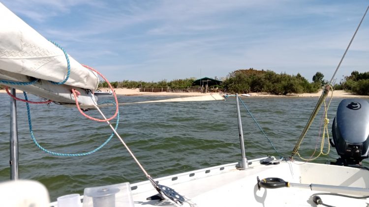 mouillé devant la cabane de lous vacanceyres