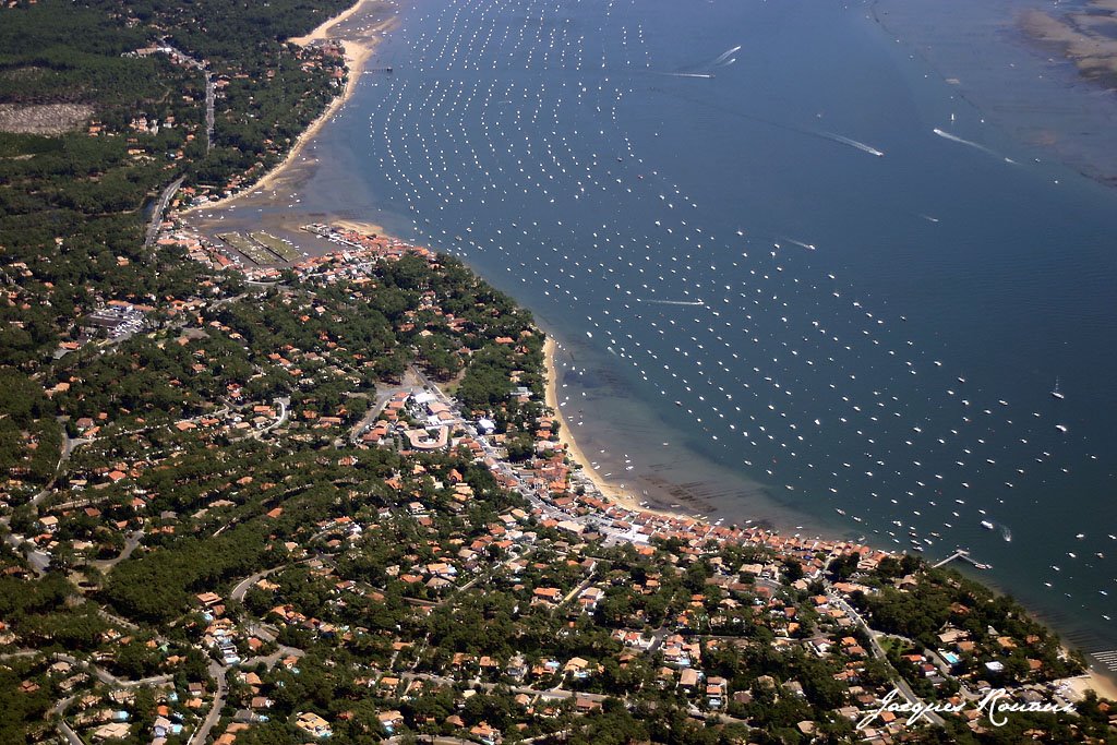 Vue aérienne du Canon, Piraillan et Piquey